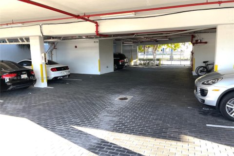 Copropriété à louer à Miami Beach, Floride: 2 chambres, 89.19 m2 № 1970382 - photo 20