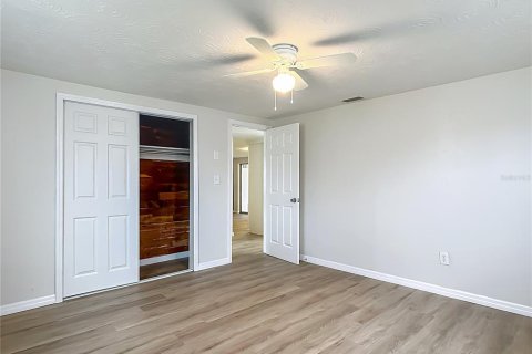 Casa en venta en New Port Richey, Florida, 2 dormitorios, 87.33 m2 № 1824346 - foto 19