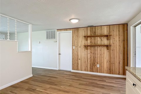 Casa en venta en New Port Richey, Florida, 2 dormitorios, 87.33 m2 № 1824346 - foto 14