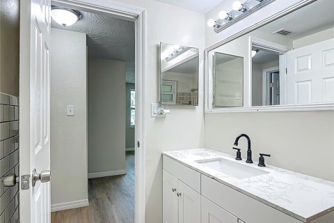 Casa en venta en New Port Richey, Florida, 2 dormitorios, 87.33 m2 № 1824346 - foto 26