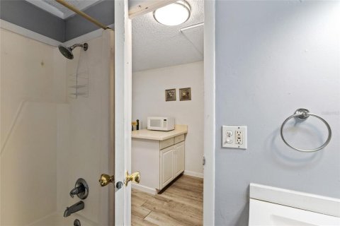 Condominio en alquiler en Gainesville, Florida, 1 dormitorio, 24.8 m2 № 1800096 - foto 9