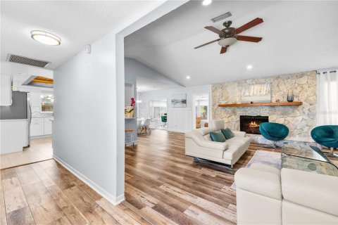 Casa en venta en Largo, Florida, 2 dormitorios, 149.94 m2 № 1869449 - foto 3