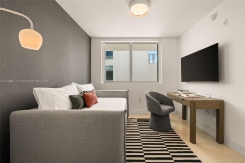 Condo in Miami Beach, Florida, 3 bedrooms  № 2082134 - photo 23