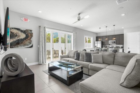 Copropriété à vendre à Kissimmee, Floride: 3 chambres № 2061538 - photo 7