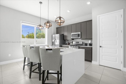 Copropriété à vendre à Kissimmee, Floride: 3 chambres № 2061538 - photo 5