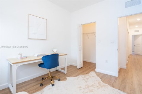 Купить таунхаус в Хомстед, Флорида 4 спальни, 175.31м2, № 1947446 - фото 27