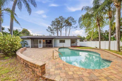 House in Lutz, Florida 3 bedrooms, 142.51 sq.m. № 2100971 - photo 30