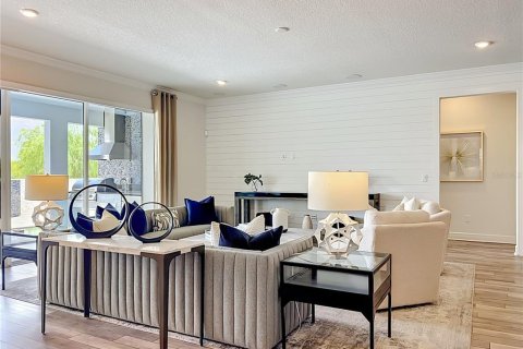 Casa en venta en Orlando, Florida, 6 dormitorios, 413.32 m2 № 2386131 - foto 11