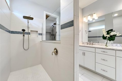 Casa en venta en Orlando, Florida, 6 dormitorios, 413.32 m2 № 2386131 - foto 29