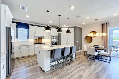 Casa en venta en Orlando, Florida, 6 dormitorios, 413.32 m2 № 2386131 - foto 12