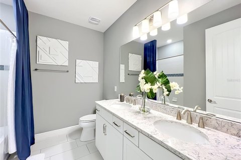 Casa en venta en Orlando, Florida, 6 dormitorios, 413.32 m2 № 2386131 - foto 22