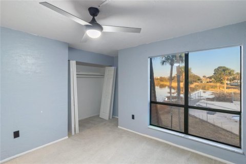 Townhouse in Lakeland, Florida 2 bedrooms, 107.58 sq.m. № 2095422 - photo 14