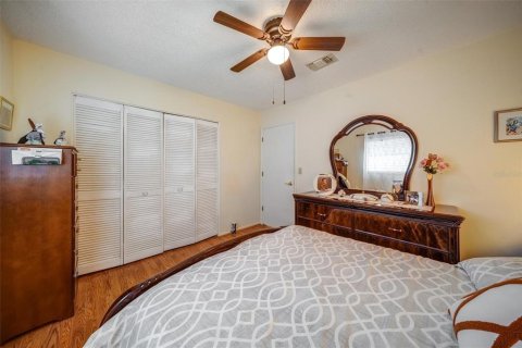 House in Port Richey, Florida 2 bedrooms, 135.08 sq.m. № 1906287 - photo 30
