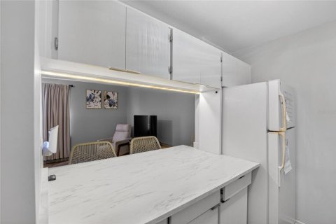 Condo in Tampa, Florida, 2 bedrooms  № 2104763 - photo 14