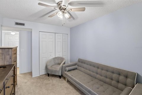 Condo in Tampa, Florida, 2 bedrooms  № 2104763 - photo 22
