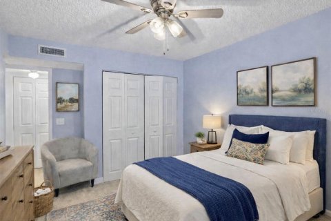 Condo in Tampa, Florida, 2 bedrooms  № 2104763 - photo 25
