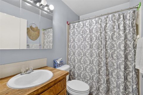 Condo in Tampa, Florida, 2 bedrooms  № 2104763 - photo 19