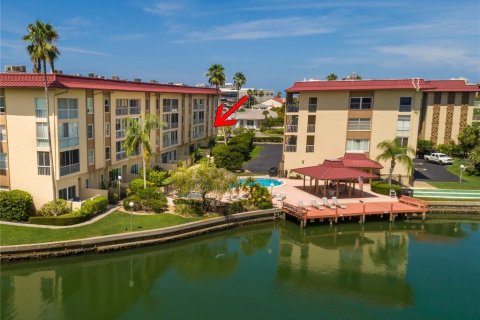 Copropriété à louer à Clearwater, Floride: 2 chambres, 101.26 m2 № 1679340 - photo 2