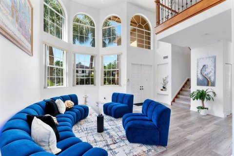 Villa ou maison à vendre à Pembroke Pines, Floride: 4 chambres, 240.62 m2 № 2083424 - photo 9