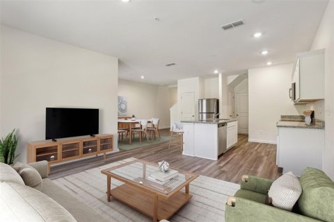 Adosado en alquiler en Kissimmee, Florida, 3 dormitorios, 154.4 m2 № 2279794 - foto 8