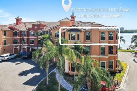 Condominio en Clearwater, Florida, 2 dormitorios  № 2312759