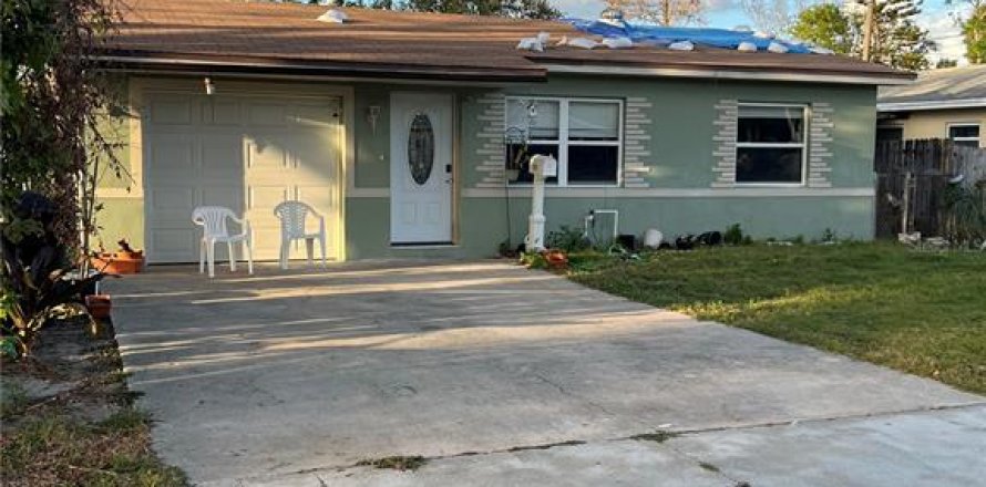 Casa en Saint Petersburg, Florida 2 dormitorios, 108.88 m2 № 1535023