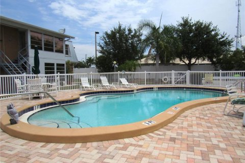 Condo in Punta Gorda, Florida, 2 bedrooms  № 2233784 - photo 27