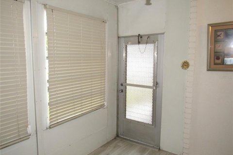 Condo in Punta Gorda, Florida, 2 bedrooms  № 2233784 - photo 8