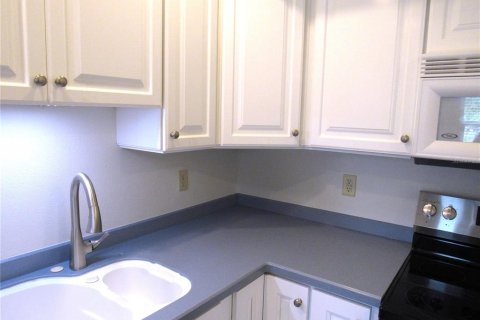 Condo in Punta Gorda, Florida, 2 bedrooms  № 2233784 - photo 12