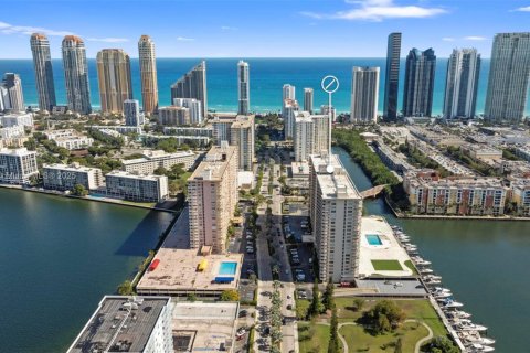 Copropriété à vendre à Sunny Isles Beach, Floride: 55.28 m2 № 1936065 - photo 6