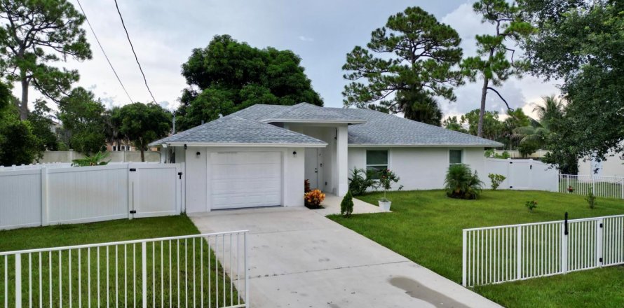 Casa en West Palm Beach, Florida 3 dormitorios, 133.78 m2 № 2295686