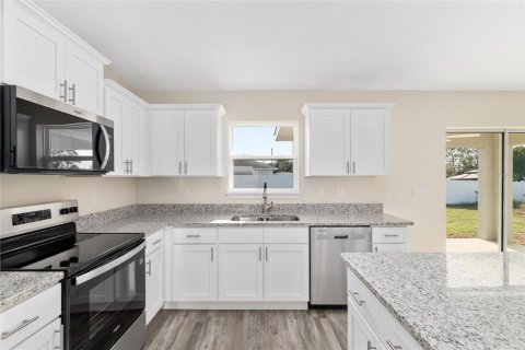 Villa ou maison à vendre à Ocala, Floride: 3 chambres, 134.99 m2 № 2220274 - photo 5