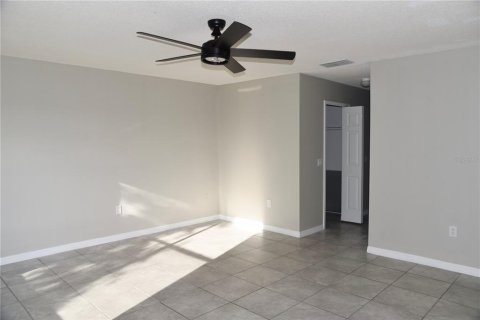 Casa en alquiler en Kissimmee, Florida, 4 dormitorios, 256.69 m2 № 1840409 - foto 10