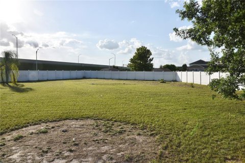 Casa en alquiler en Kissimmee, Florida, 4 dormitorios, 256.69 m2 № 1840409 - foto 22