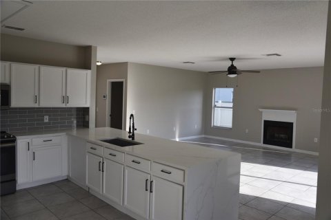 Casa en alquiler en Kissimmee, Florida, 4 dormitorios, 256.69 m2 № 1840409 - foto 19