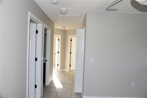 Casa en alquiler en Kissimmee, Florida, 4 dormitorios, 256.69 m2 № 1840409 - foto 17