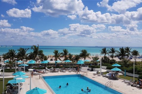 Copropriété à louer à Miami Beach, Floride: 49.7 m2 № 1754006 - photo 16