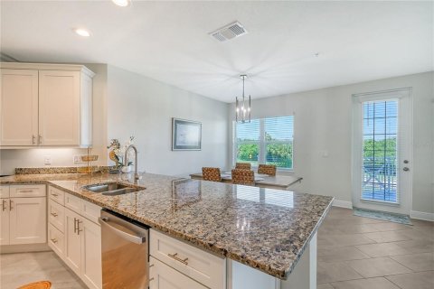 Condominio en alquiler en Bradenton, Florida, 2 dormitorios, 153.94 m2 № 1299139 - foto 10