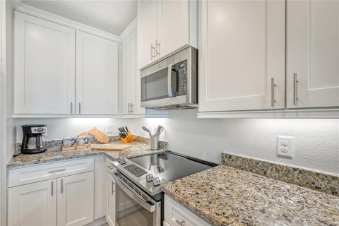 Condominio en alquiler en Bradenton, Florida, 2 dormitorios, 153.94 m2 № 1299139 - foto 8