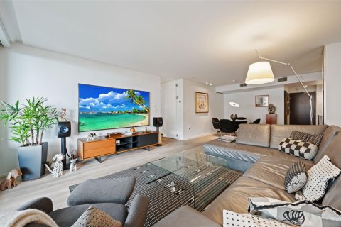 Купить кондоминиум в Майами, Флорида 2 спальни, 108.88м2, № 2154468 - фото 2