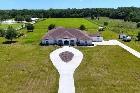 House in Ocala, Florida 6 bedrooms, 568.19 sq.m. № 1725343 - photo 15