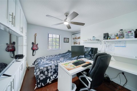 Touwnhouse à vendre à Miami, Floride: 3 chambres, 167.04 m2 № 1763721 - photo 30