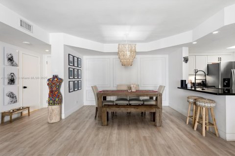 Купить кондоминиум в Майами, Флорида 2 спальни, 119.66м2, № 1898229 - фото 20