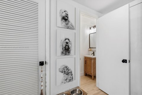 Купить кондоминиум в Майами, Флорида 2 спальни, 119.66м2, № 1898229 - фото 29