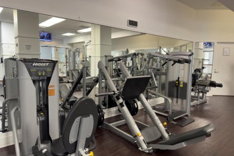 Купить кондоминиум в Майами, Флорида 2 спальни, 119.66м2, № 1898229 - фото 12