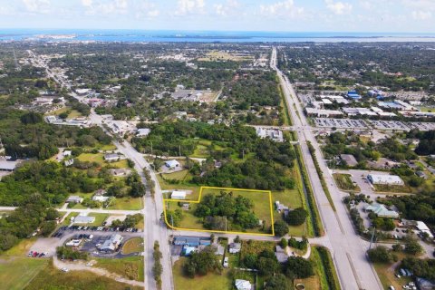 Commercial property in St. Lucie, Florida № 2176957 - photo 15
