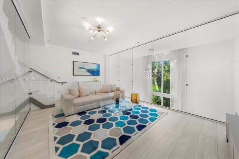 Condominio en venta en Miami, Florida, 3 dormitorios, 207.73 m2 № 1846214 - foto 16