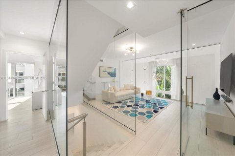 Condominio en venta en Miami, Florida, 3 dormitorios, 207.73 m2 № 1846214 - foto 15