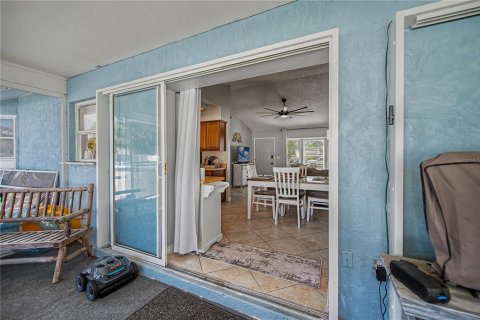 Купить виллу или дом в Венеция, Флорида 6 комнат, 93.18м2, № 2225484 - фото 28