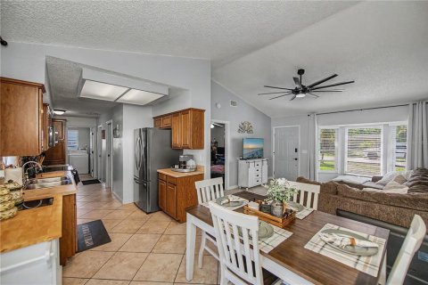 Купить виллу или дом в Венеция, Флорида 6 комнат, 93.18м2, № 2225484 - фото 13